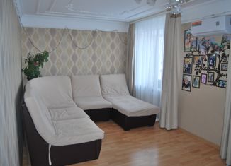 Продается 3-комнатная квартира, 82 м2, Бугуруслан, 1-й микрорайон, 1