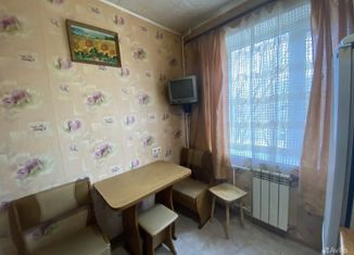 Продажа 2-комнатной квартиры, 44 м2, Павловск, микрорайон Гранитный, 30