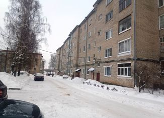 Продам 1-ком. квартиру, 32 м2, Струнино, микрорайон Дубки, 18