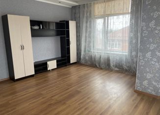 Продаю 2-ком. квартиру, 58 м2, посёлок Российский, улица Бигдая, 11