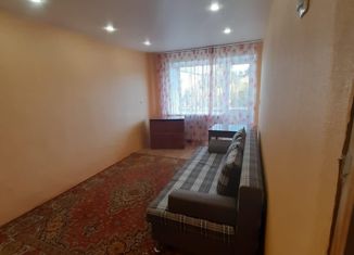 Продам 2-комнатную квартиру, 43.7 м2, Северск, улица Калинина, 52