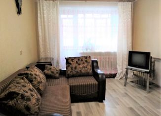 Продается 2-комнатная квартира, 42.6 м2, Екатеринбург, улица Кузнецова, 8, улица Кузнецова