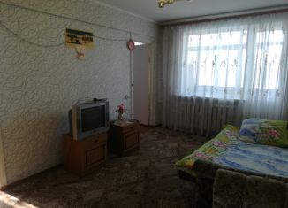 Продаю 4-комнатную квартиру, 58.5 м2, Рубцовск, Краснознаменская улица, 84