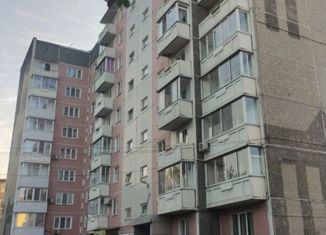Продажа четырехкомнатной квартиры, 83 м2, Красноярский край, 7-й микрорайон, 9А