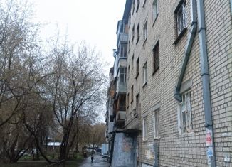 Продается 3-комнатная квартира, 57.7 м2, Свердловская область, Калиновский переулок, 11