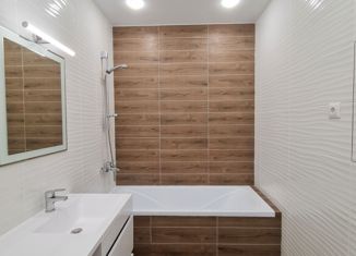 Продам 1-комнатную квартиру, 36 м2, посёлок Марьино, улица Харлампиева, 42