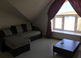 Продажа 5-ком. квартиры, 140 м2, Феодосия, улица Десантников, 7А