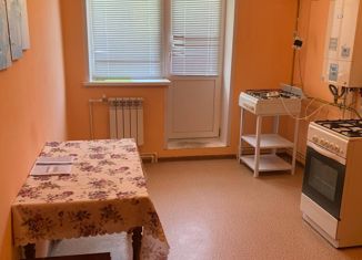 Продаю 1-комнатную квартиру, 37.2 м2, посёлок городского типа Смышляевка, Московское шоссе, 24-й километр, 9с7