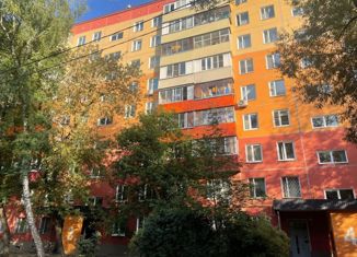 Продается 3-комнатная квартира, 63.7 м2, Москва, 4-я Новокузьминская улица, 11, метро Окская