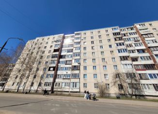 Продается 3-комнатная квартира, 63.1 м2, Ленинградская область, улица Плоткина, 19