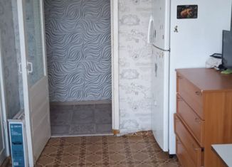 Продам 3-комнатную квартиру, 56 м2, Хабаровский край, Центральная улица, 1