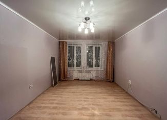 Продажа 1-ком. квартиры, 32.2 м2, Сатка, улица Ленина, 13