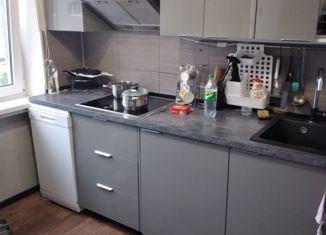 Сдам комнату, 70 м2, Санкт-Петербург, проспект Королёва, 42к1, муниципальный округ Юнтолово