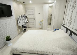 Продается трехкомнатная квартира, 63 м2, Верхняя Салда, улица Воронова, 9