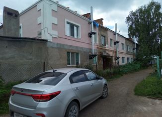 Трехкомнатная квартира на продажу, 51.3 м2, село Нижегородка, улица Мира, 23