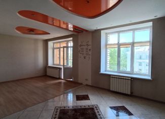 Продается трехкомнатная квартира, 112.4 м2, Чебоксары, проспект Ленина, 7