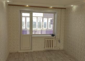 Однокомнатная квартира на продажу, 33.3 м2, Ростов, 1-й микрорайон, 32