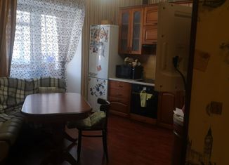 Продам 3-ком. квартиру, 86 м2, Тосно, шоссе Барыбина, 16