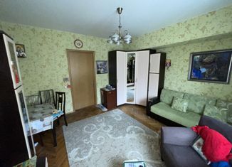 Продажа 3-ком. квартиры, 82 м2, Москва, улица Генерала Ермолова, 2, метро Парк Победы