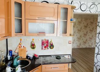 Продается двухкомнатная квартира, 43.7 м2, Свердловская область, улица Мамина-Сибиряка, 4
