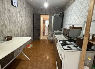 Продажа двухкомнатной квартиры, 53 м2, поселок городского типа Свободы, проспект Калинина, 158