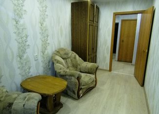 Продам 2-ком. квартиру, 41 м2, Малоярославец, Мирная улица, 2