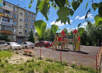 Продаю трехкомнатную квартиру, 57 м2, Хабаровский край, улица Гагарина, 1В