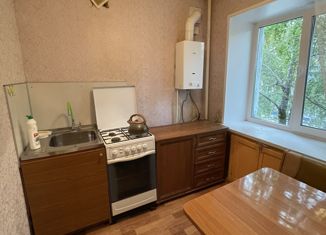 2-комнатная квартира на продажу, 45.5 м2, поселок Верхнеижемский, Молодёжная улица, 6