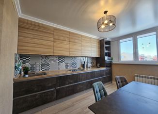 2-ком. квартира на продажу, 67.7 м2, поселок Дубовое, Лунная улица, 2