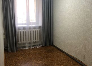 Продается двухкомнатная квартира, 43.1 м2, Ленск, улица Дзержинского, 9