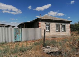 Продам дом, 42 м2, село Заветное, Центральная площадь