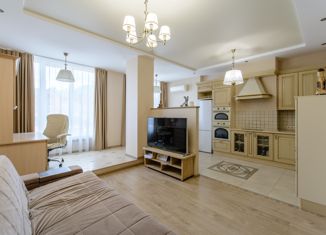 Продается 2-комнатная квартира, 78 м2, Томск, Источная улица, 10, Советский район