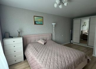 Продажа 1-ком. квартиры, 37 м2, Екатеринбург, Донбасская улица, 4