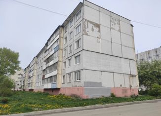 Продажа 2-ком. квартиры, 51.8 м2, Карачев, улица Карла Либкнехта, 31