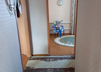 Трехкомнатная квартира на продажу, 68 м2, посёлок Родники, Советская улица, 5