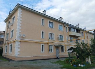 Продажа четырехкомнатной квартиры, 90.4 м2, Орск, улица Достоевского, 10