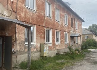 Продаю 3-ком. квартиру, 57.1 м2, Соликамск, улица Коминтерна, 6