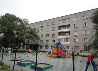 Продам комнату, 16 м2, Большой Камень, улица Маслакова, 1