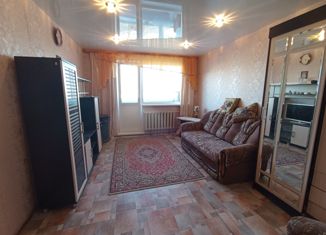 Продажа 2-ком. квартиры, 45 м2, Дегтярск, улица Уральских Танкистов, 16