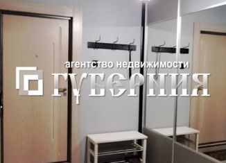 2-ком. квартира на продажу, 60 м2, поселок Зональная Станция, улица Королёва, 4