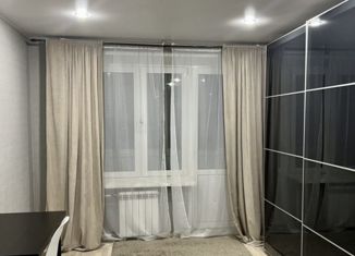 Продается 1-комнатная квартира, 32 м2, Москва, улица Медиков, 10, улица Медиков