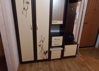 Сдается в аренду 2-ком. квартира, 54 м2, Альметьевск, улица Гафиатуллина, 29Б
