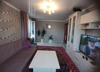 Продам 4-комнатную квартиру, 71.5 м2, Брянск, улица Абашева, 6, Володарский район