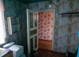 Продажа 2-комнатной квартиры, 40 м2, село Лебяжье, улица Калинина, 17