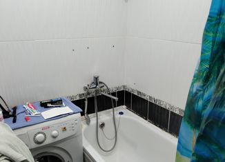 Продается двухкомнатная квартира, 44 м2, Новотроицк, улица Гагарина, 5А