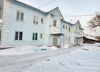 Продаю 2-комнатную квартиру, 43.6 м2, Артёмовский, улица Свободы, 21