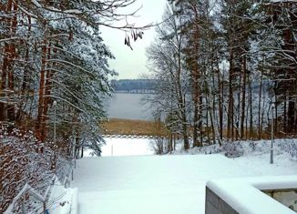 Продаю трехкомнатную квартиру, 58.1 м2, поселок городского типа Пржевальское, Курортная улица, 3