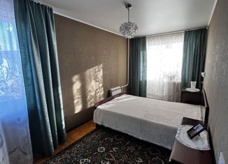 Четырехкомнатная квартира на продажу, 70.8 м2, Барнаул, улица 40 лет Октября, 2/18, Октябрьский район