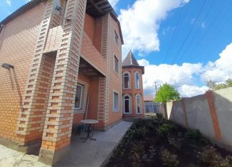 Продается дом, 195 м2, село Павловка, улица Утренней Зари, 5