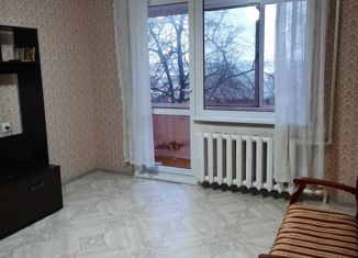 Продается однокомнатная квартира, 30 м2, Татарстан, улица Дзержинского, 1